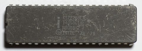 Intel_8086_KS22288L4_package_top_1000w.jpg