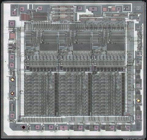 Commodore_8580_die_20x_top_1500w.png